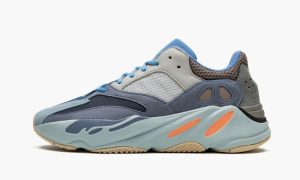 Yeezys Boost 700 "Carbon Blue"