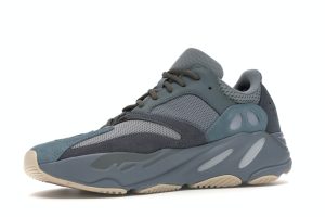 Yeezys Boost 700 "Teal Blue"